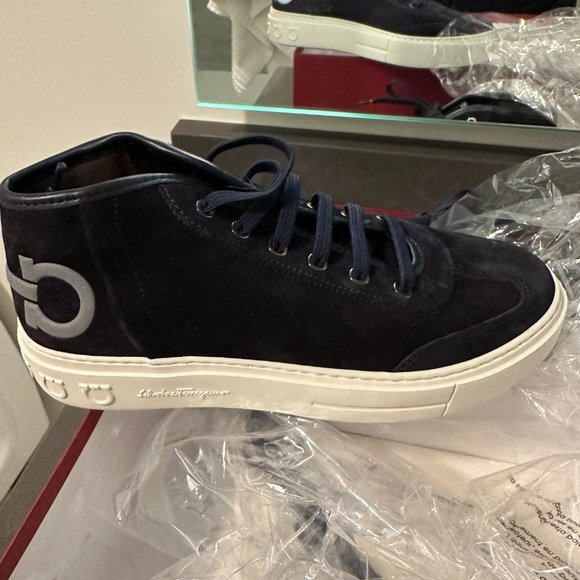 SALVATORE FERRAGAMO Gancini Suede Leather Sneaker NAVY BLUE BNIB $660 DUST BAG - Picture 14 of 14